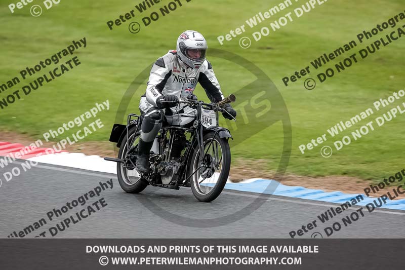 Vintage motorcycle club;eventdigitalimages;mallory park;mallory park trackday photographs;no limits trackdays;peter wileman photography;trackday digital images;trackday photos;vmcc festival 1000 bikes photographs